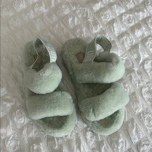 UGG fluff yeah slipper